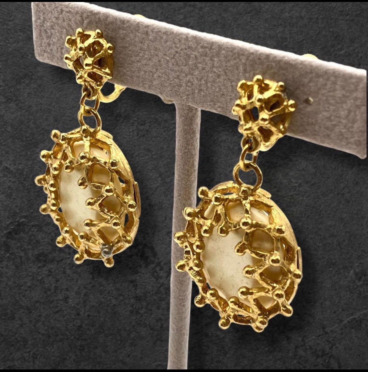 YSL Yves Saint Laurent Vintage Gold Pearl Clip-On Earrings