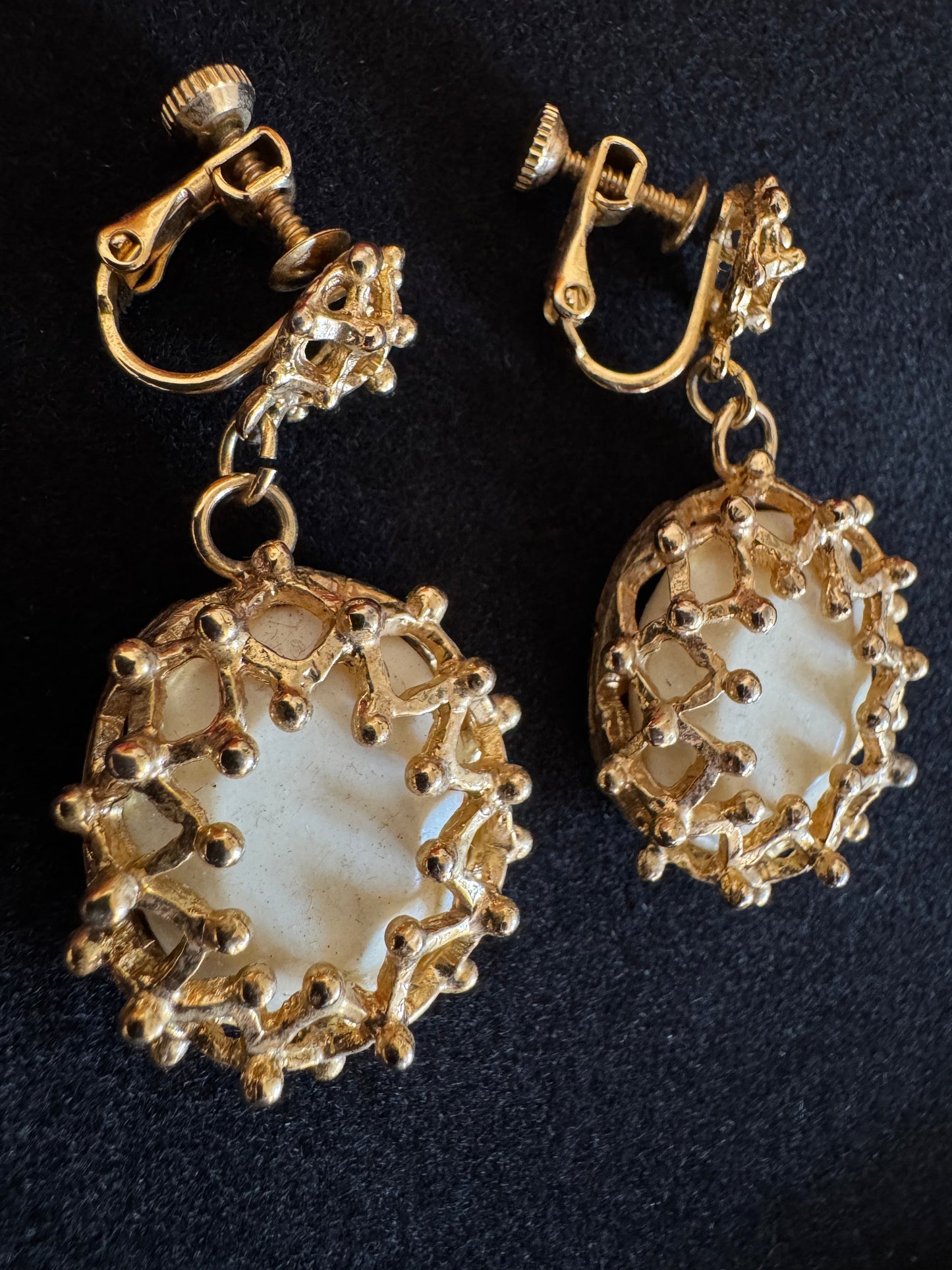 YSL Yves Saint Laurent Vintage Gold Pearl Clip-On Earrings