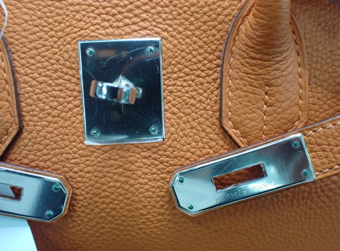 Hermès Birkin 30 — Gold / Silver Hardware