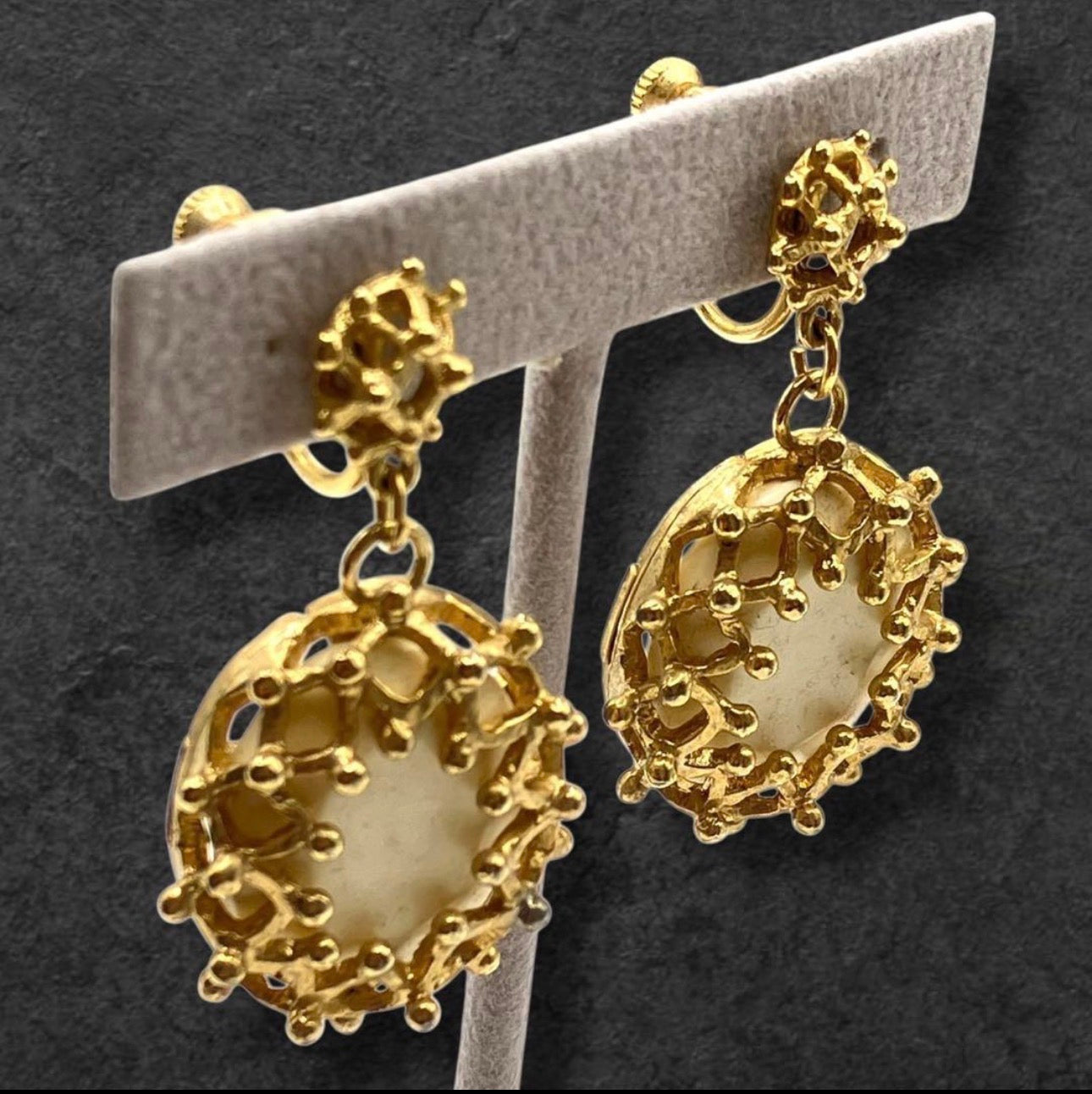 YSL Yves Saint Laurent Vintage Gold Pearl Clip-On Earrings