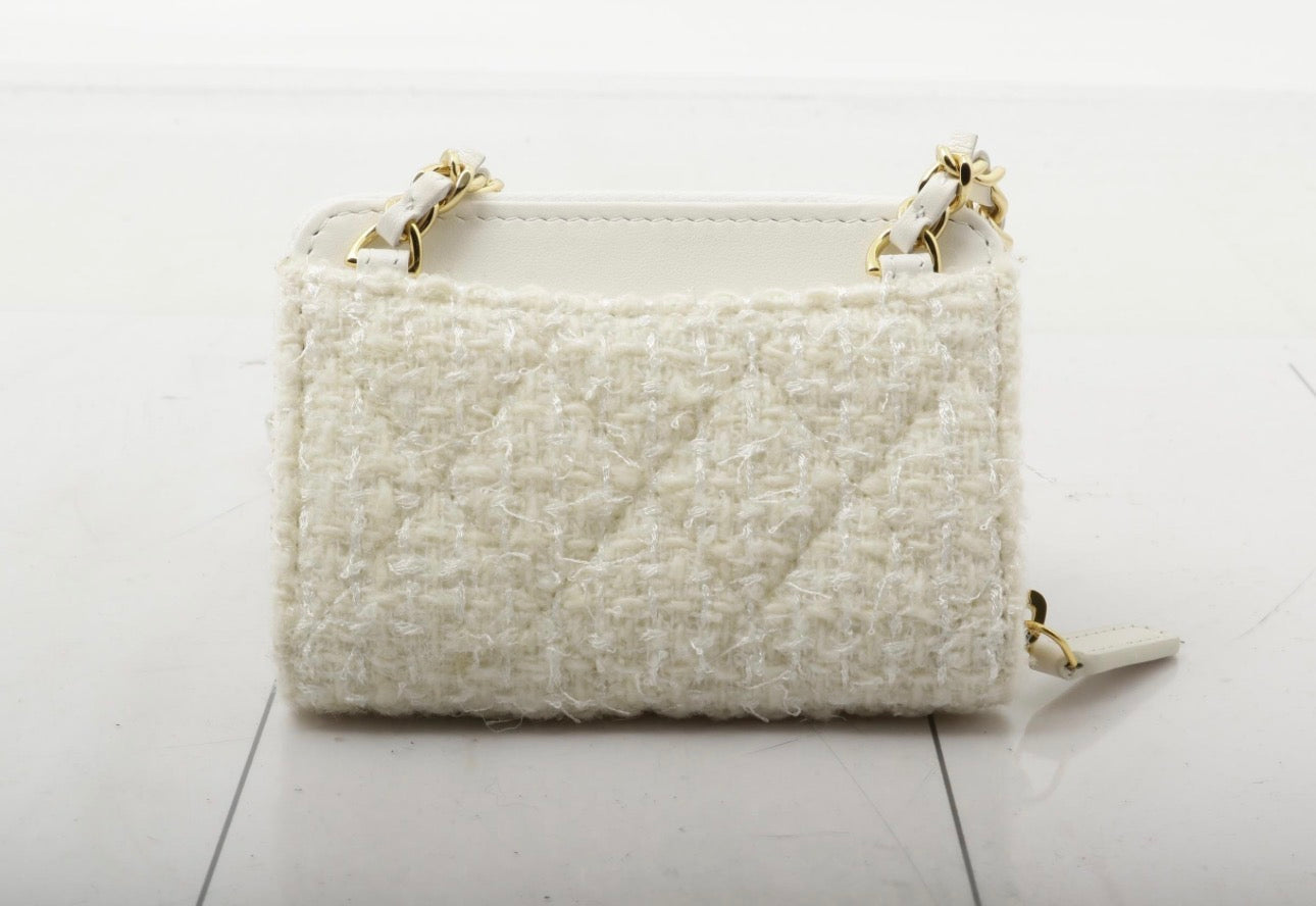 Chanel Matelassé Tweed Ribbon Shoulder Bag — White / Gold Hardware