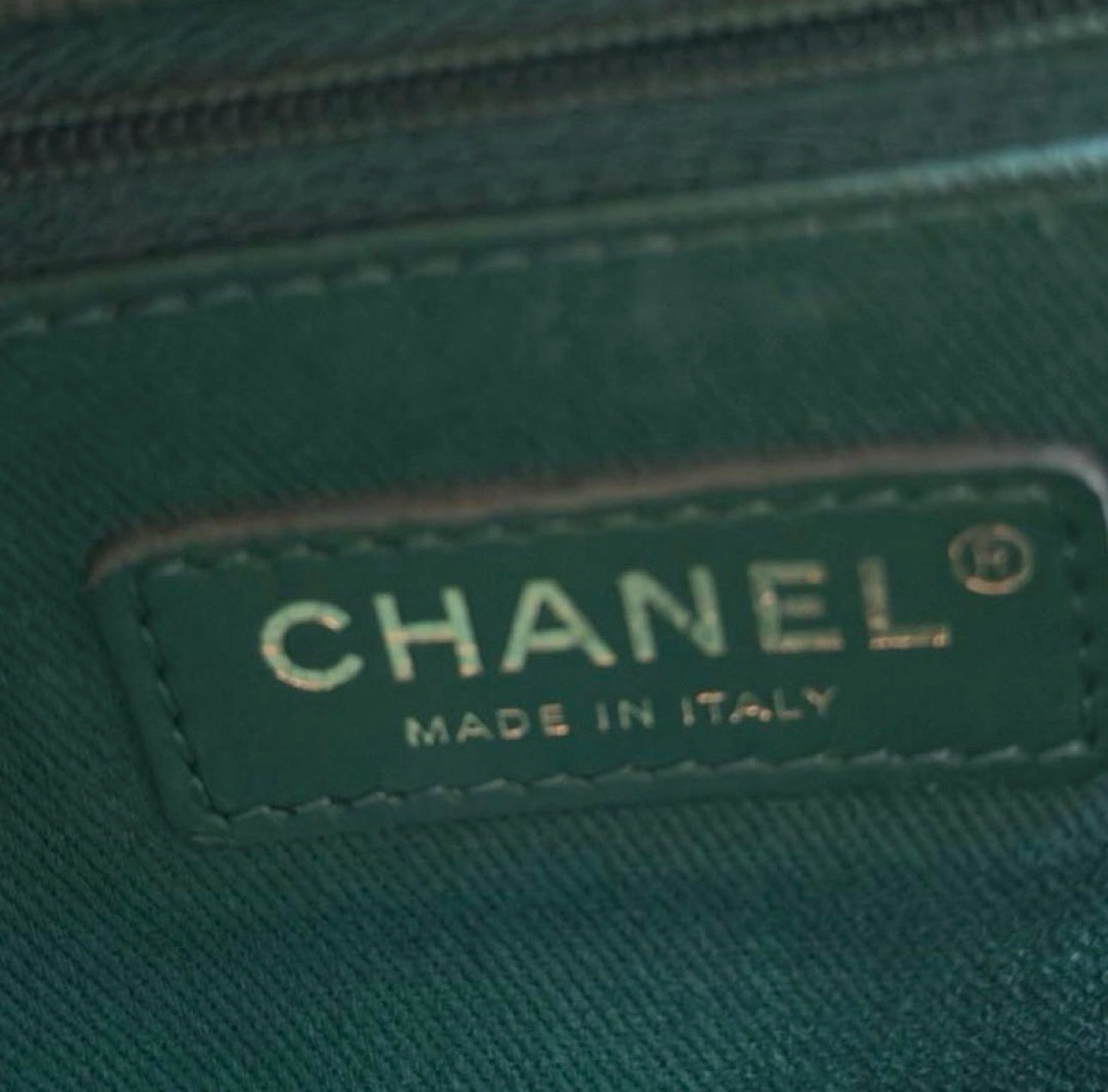 Chanel Coco Handle Bag Medium — Emerald Green / Gold Hardware