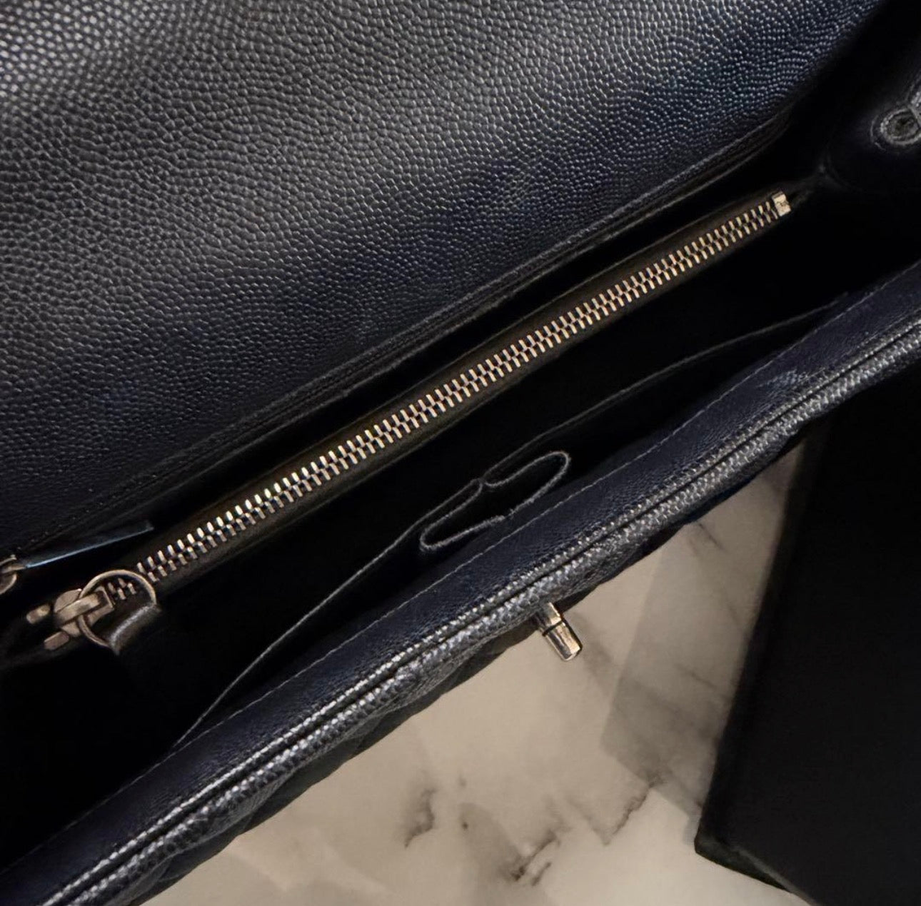 Chanel Coco Handle Bag Medium — Black Caviar / Bordeaux Lizard Handle / Ruthenium Hardware