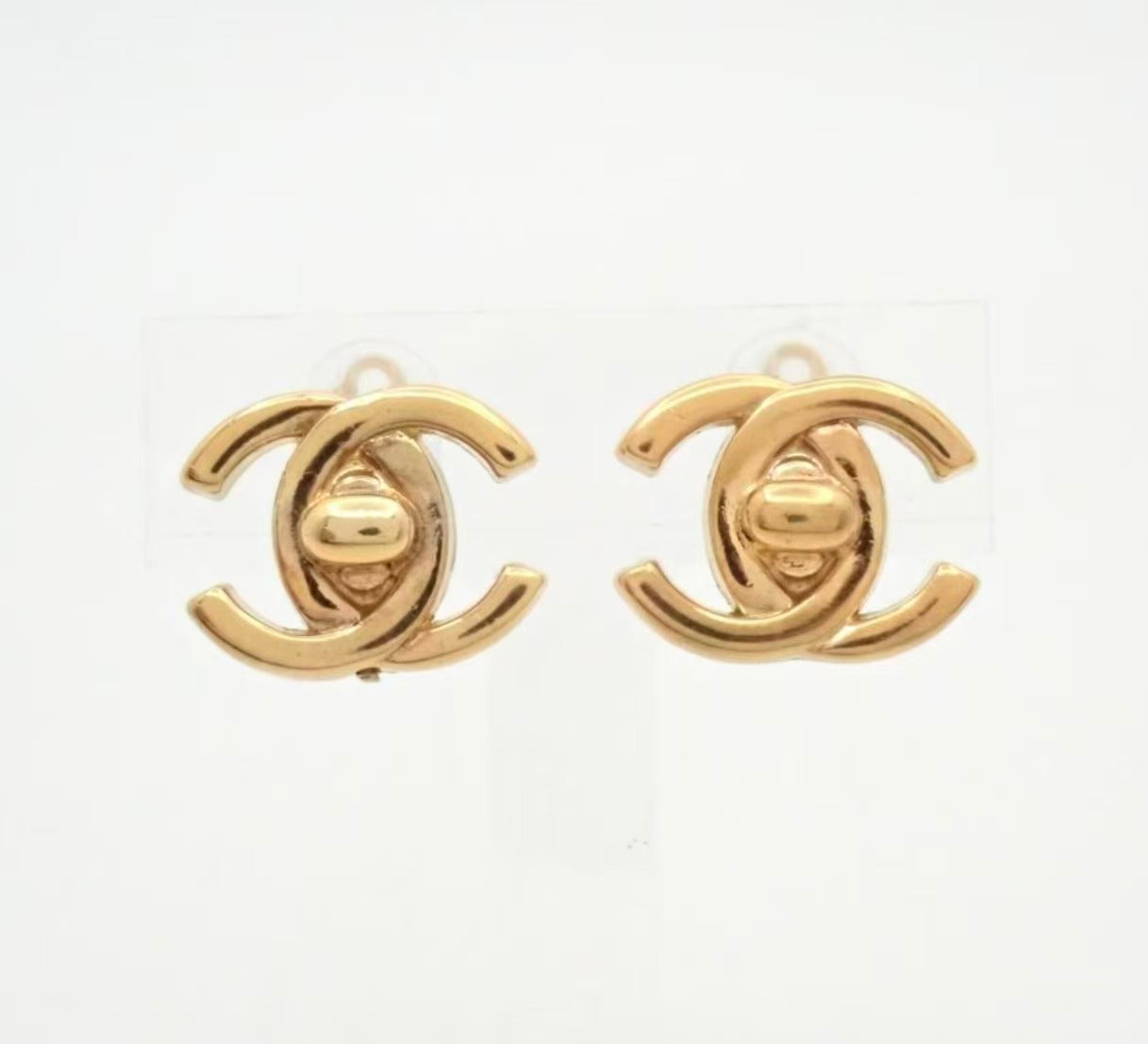 Vintage Chanel CC Turn-Lock Clip Earrings 96P
