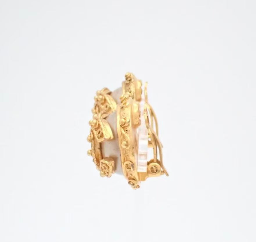 Vintage Chanel Pearl CC Logo Gold Earrings 94A