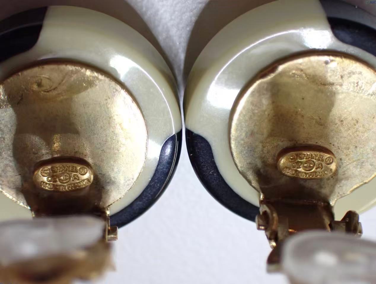 Vintage Chanel Black White Enamel Crystal CC Earrings 02A