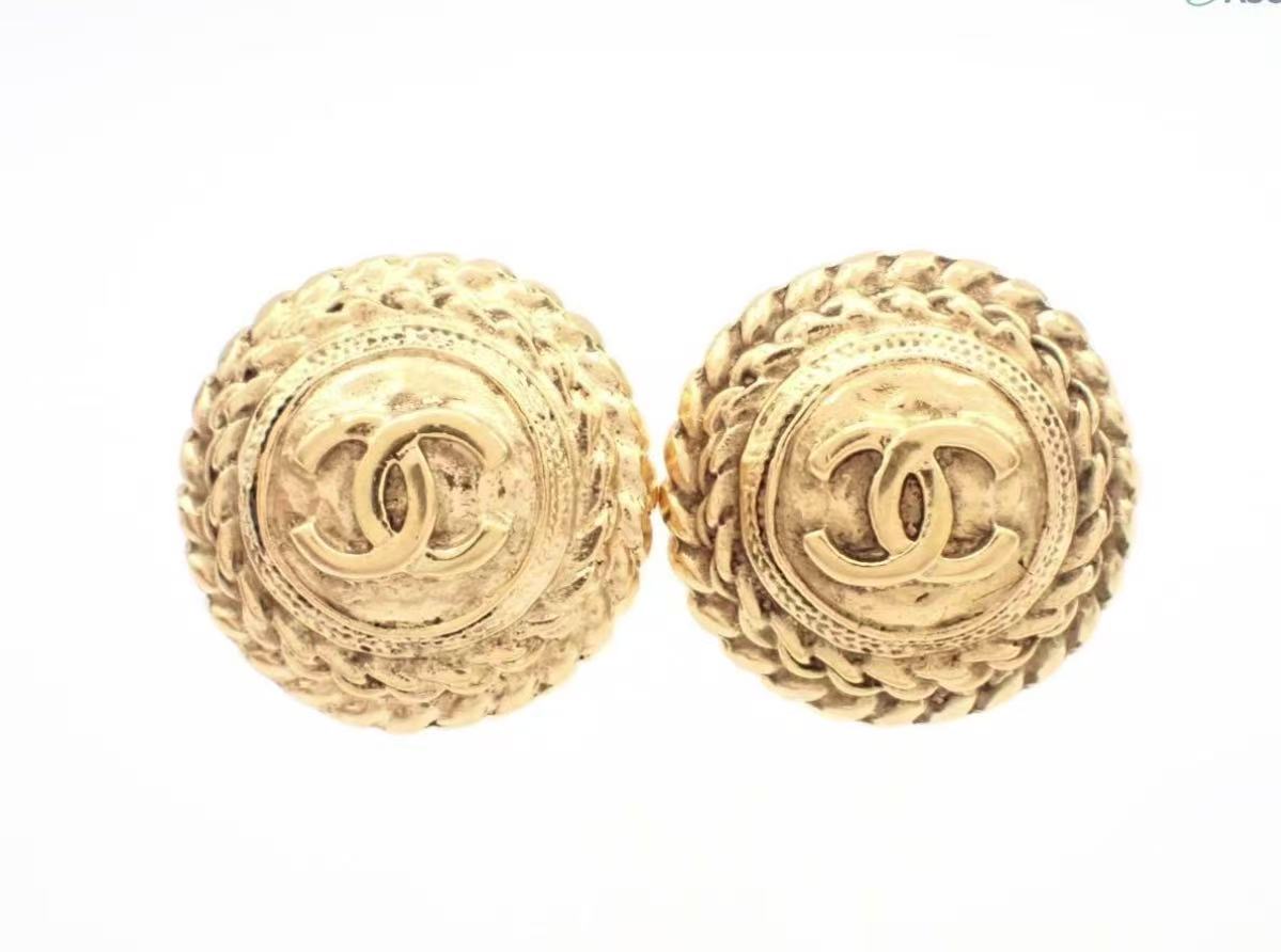 Vintage Chanel Woven Border CC Earrings 93A