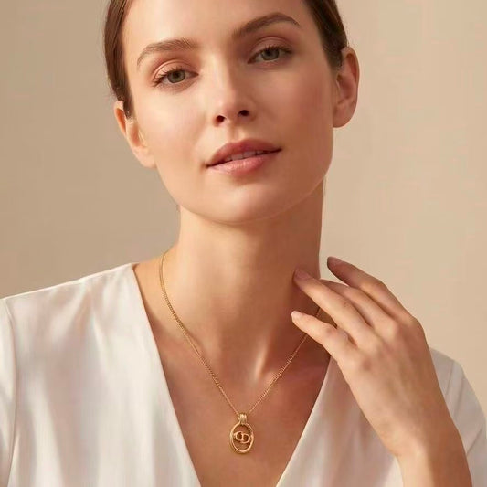 Vintage Dior CD Logo Oval Pendant Chain Necklace | dior-necklaces
