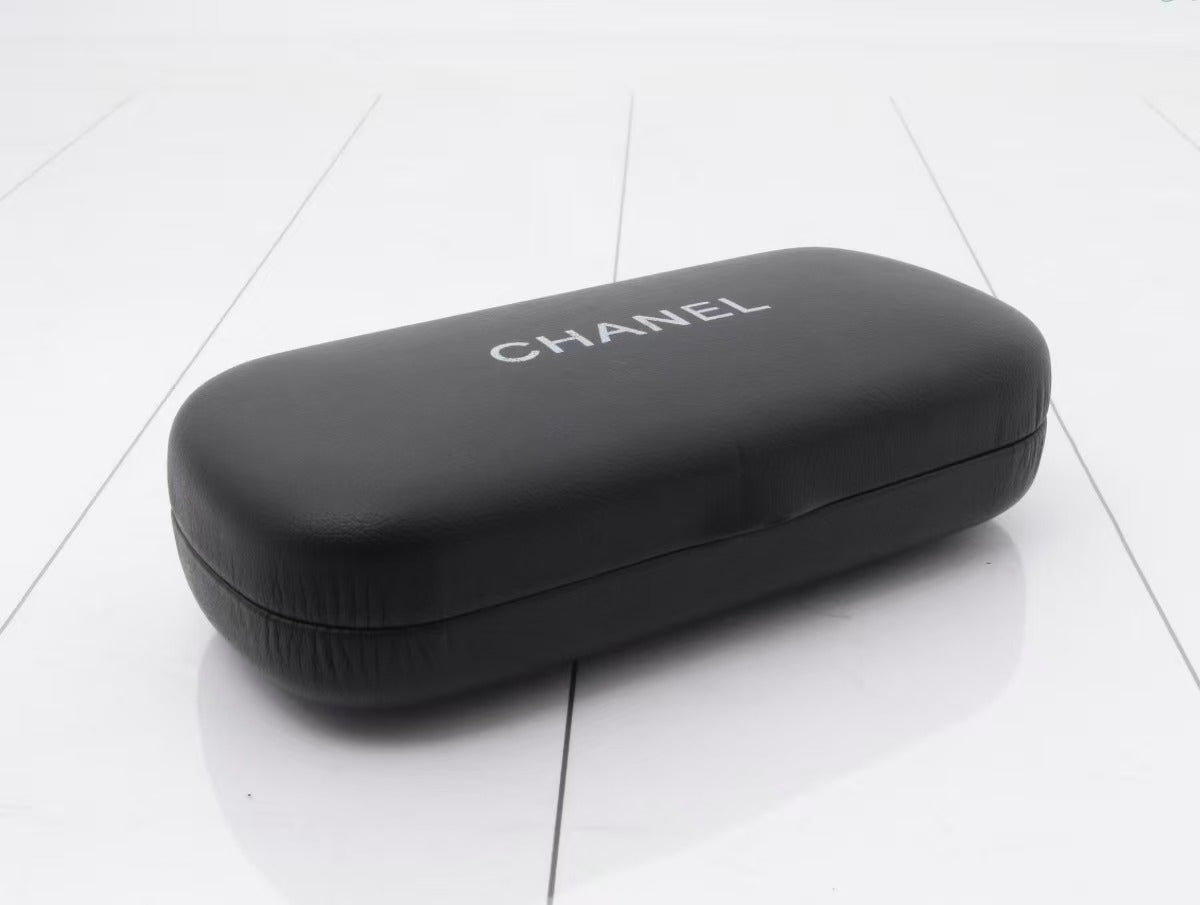 Vintage Chanel CC Logo Black Sunglasses 　chanel-sunglasses